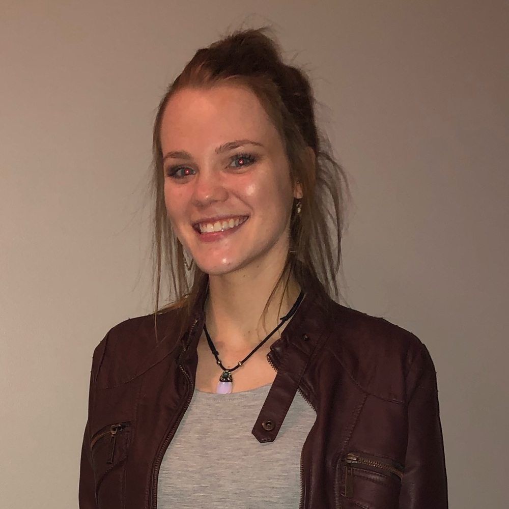 Meet your Posher, Lauren